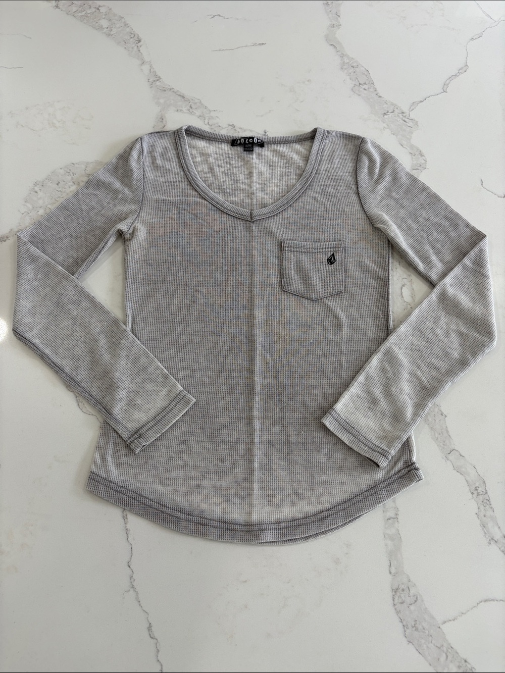 Volcom Light Gray Waffle Knit Long Sleeve V-Neck Top T-Shirt Size XS